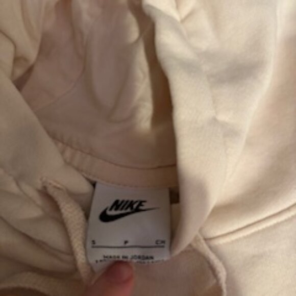 Men's Nike Hoodie - Picture 3 of 3